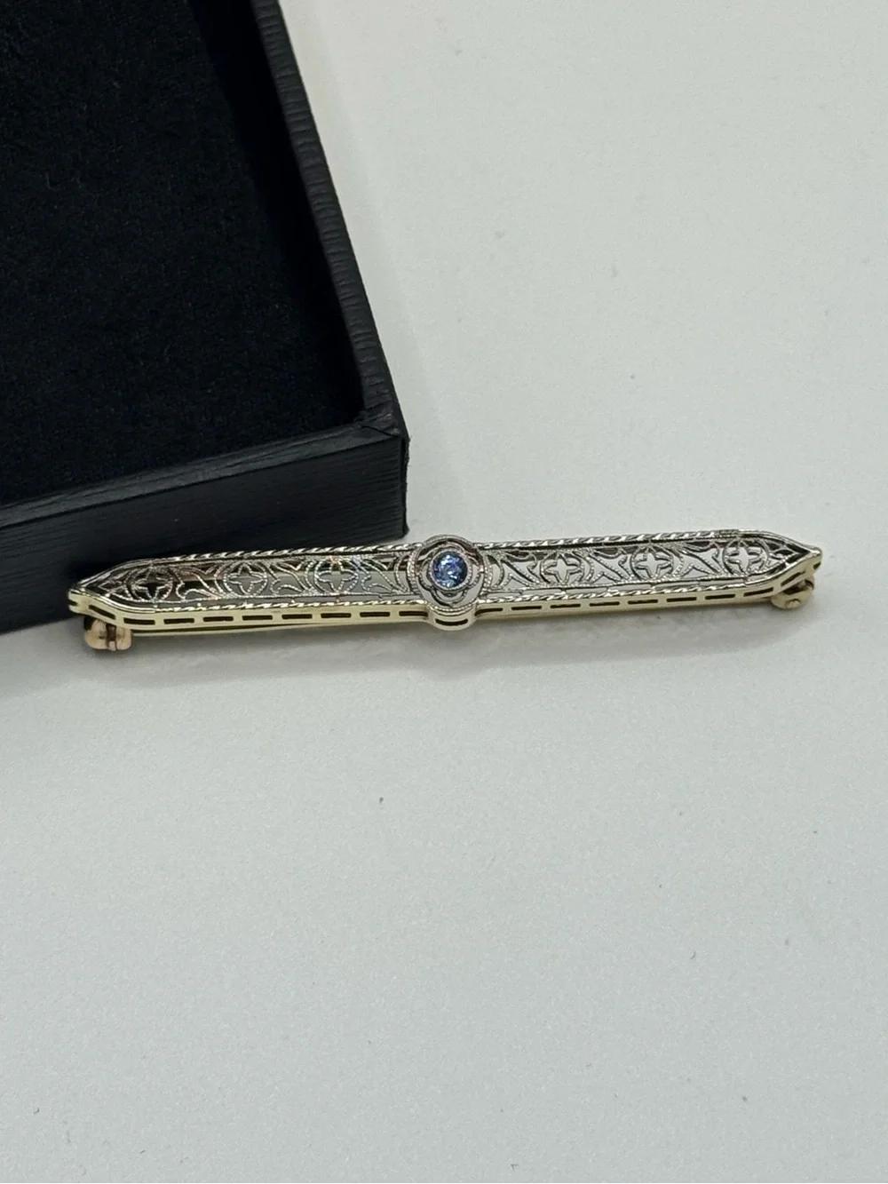 Vintage Platinum & 14k Gold Sapphire Art Deco Stick Pin Brooch - Picture 8 of 12